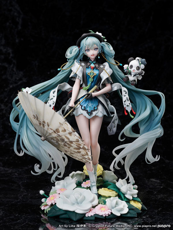 FURYU PVC 1/7 FIGURE HATSUNE MIKU  FURYU PVC 1/7 FIGURE HATSUNE MIKU